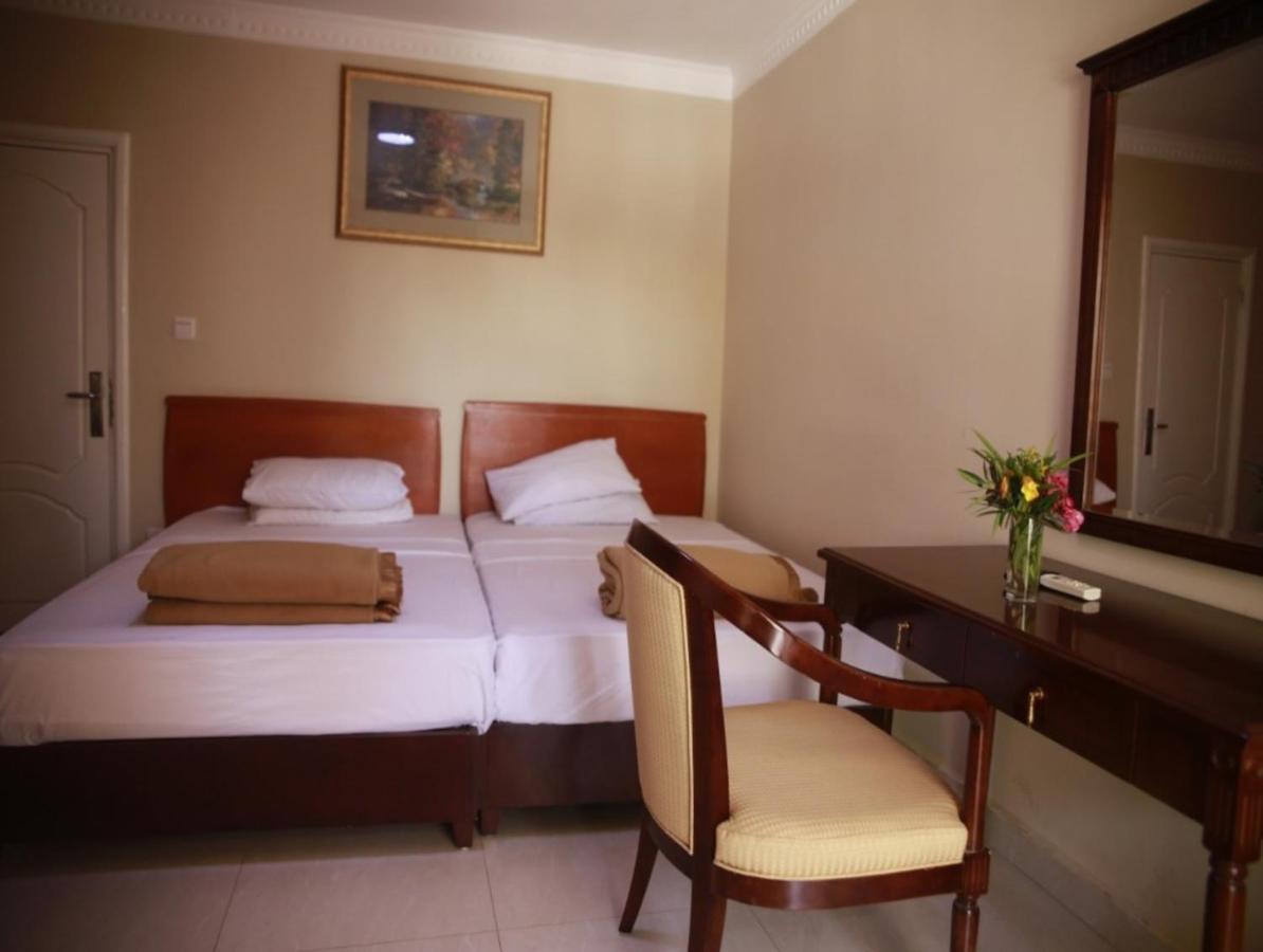 Mansea Beach Hotel Kololi Luaran gambar